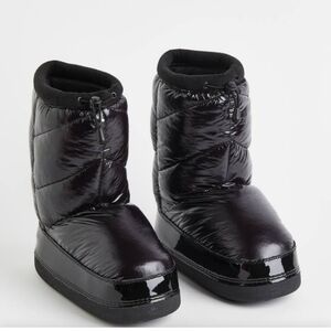 H&M Padded Puffer Boots